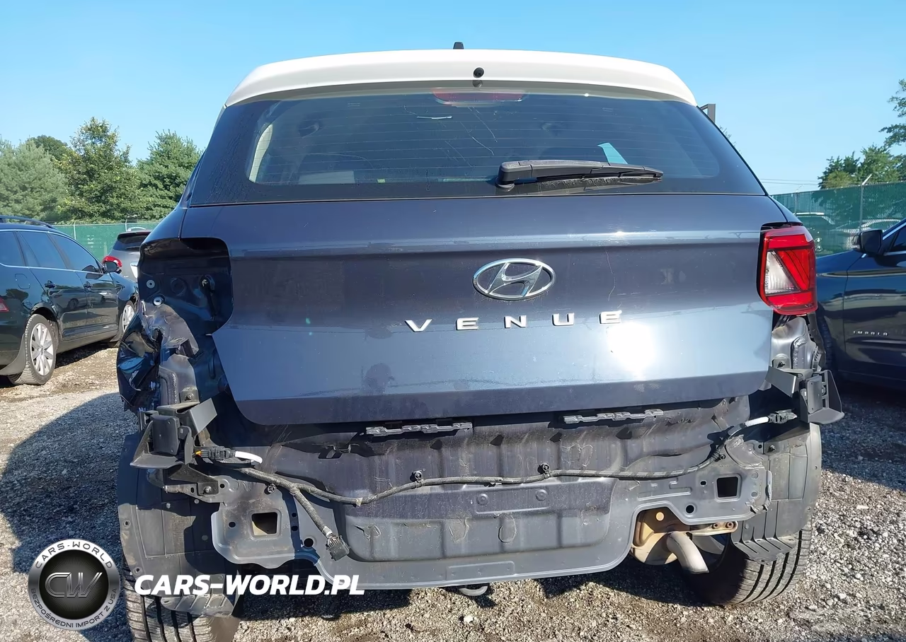 2022 Hyundai Venue Limited VIN:KMHRC8A39NU153672 - 6