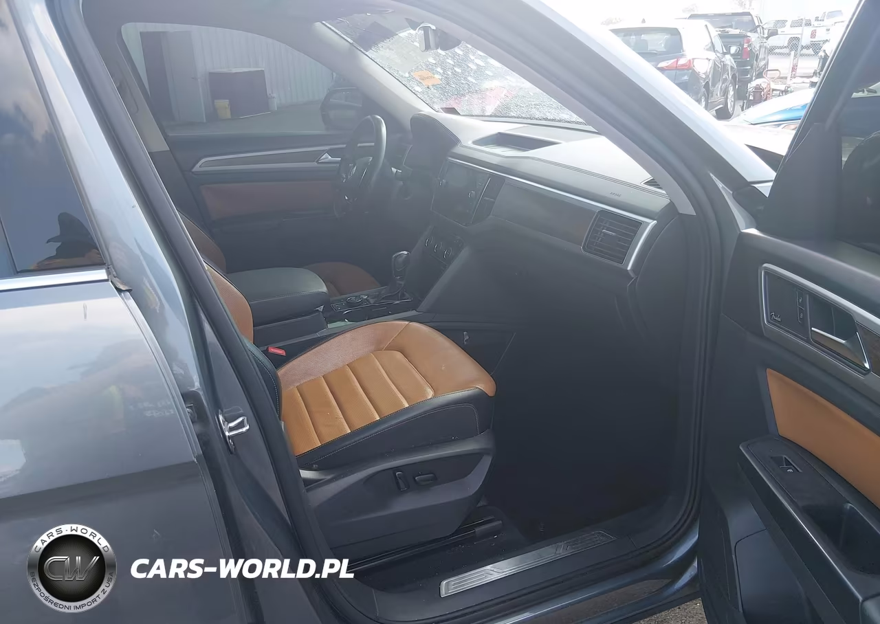 2019 Volkswagen Atlas 3.6L V6 Sel Premium VIN:1V2NR2CA8KC544404 - 5