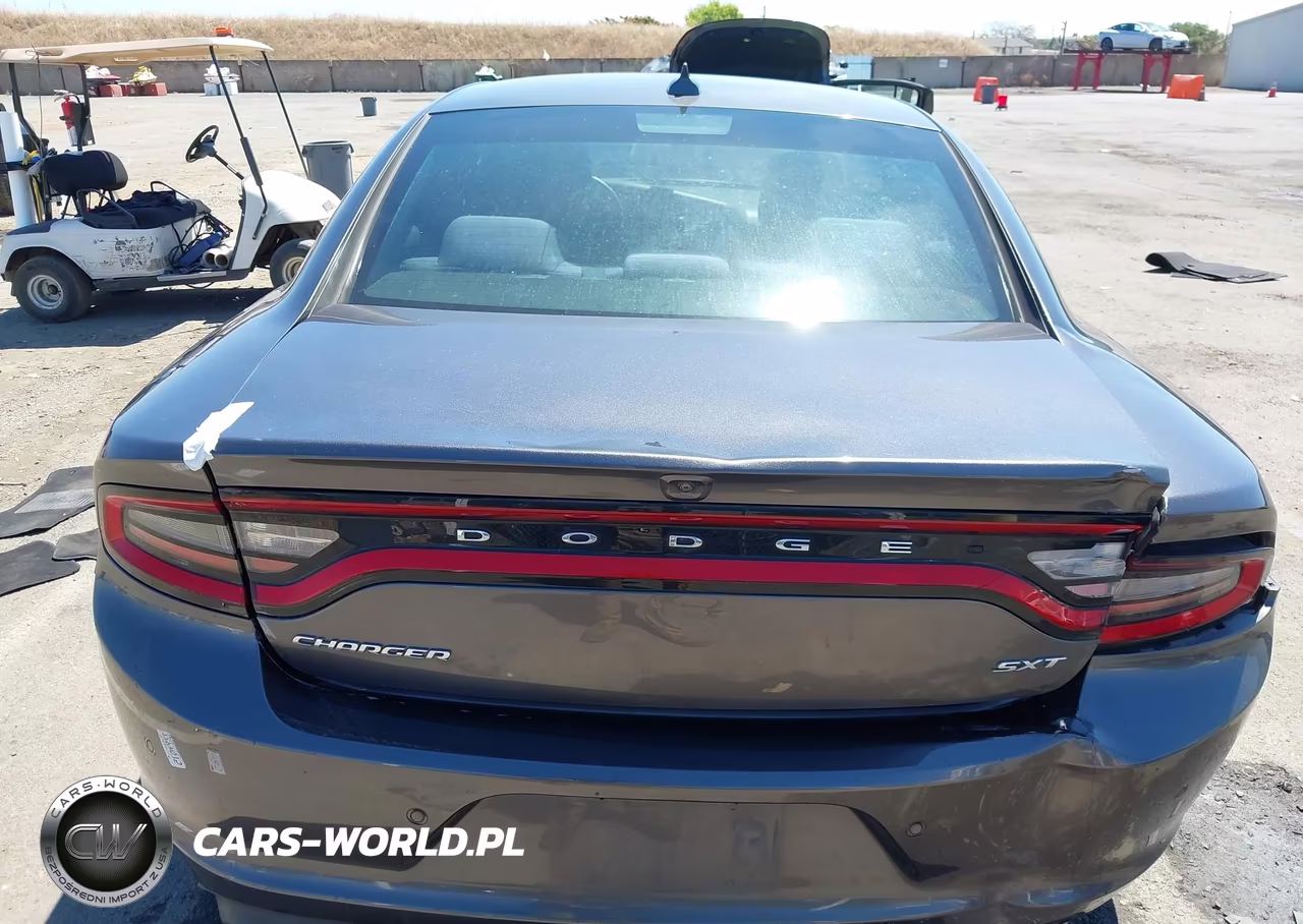2018 Dodge Charger Sxt Plus Rwd VIN:2C3CDXHG6JH133911 - 16