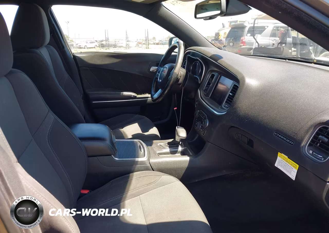 2018 Dodge Charger Sxt Plus Rwd VIN:2C3CDXHG6JH133911 - 5