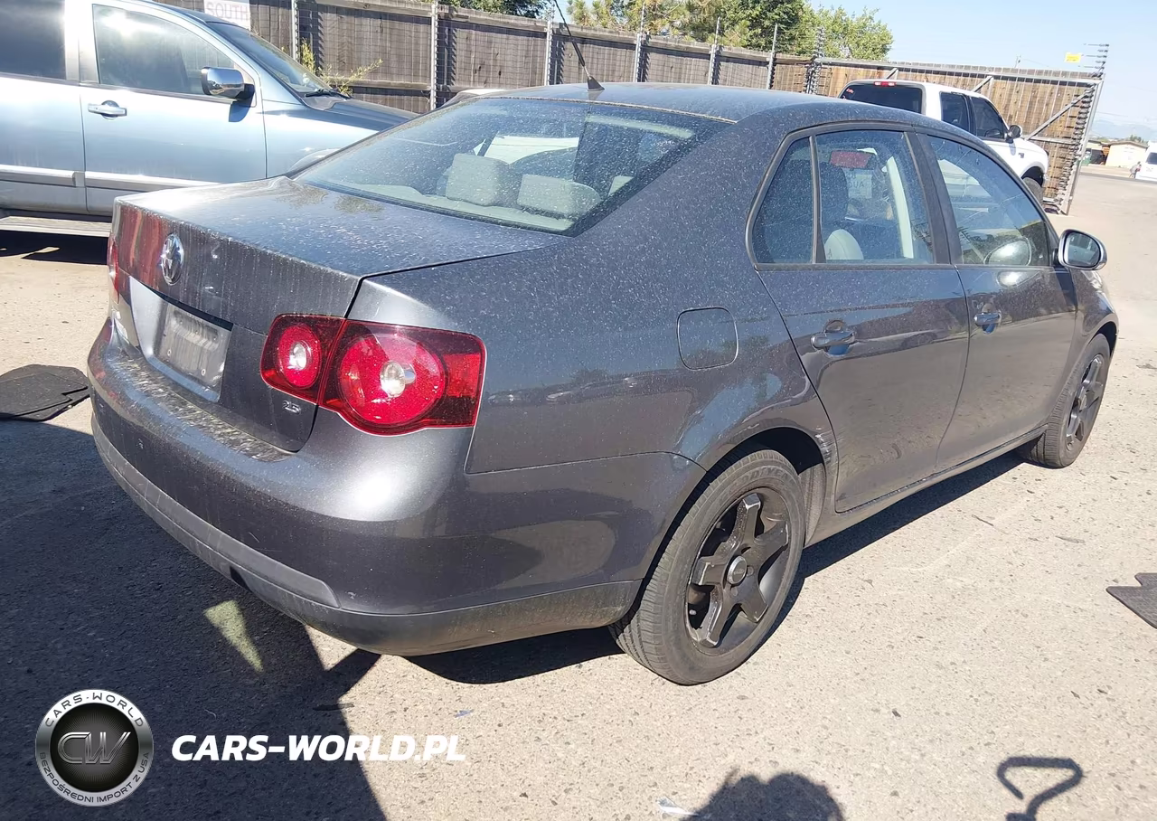 2008 Volkswagen Jetta S VIN:3VWJZ71K28M189890 - 4