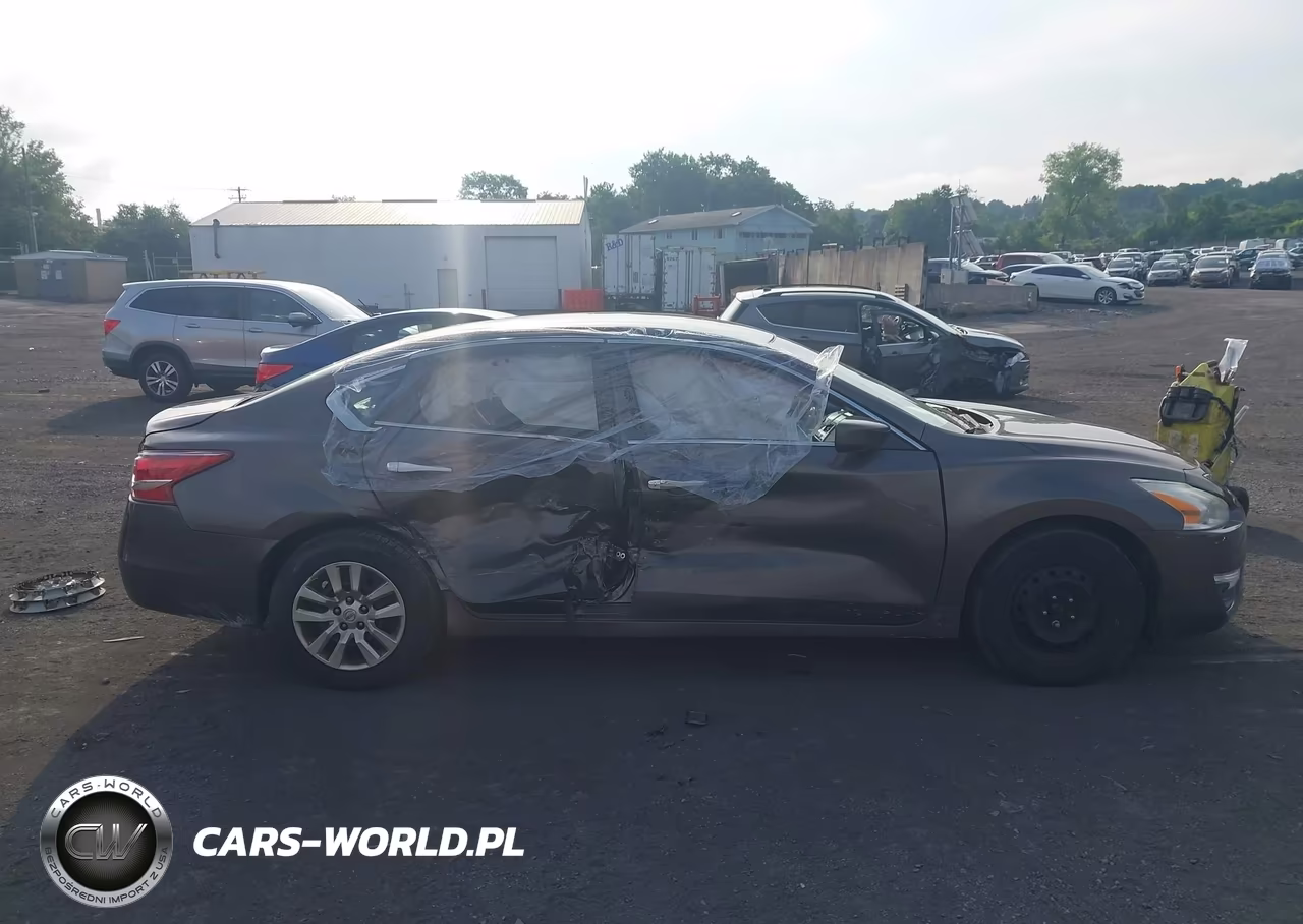 2013 Nissan Altima 2.5 VIN:1N4AL3AP2DC131076 - 13