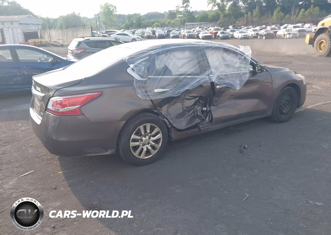 2013 Nissan Altima 2.5 VIN:1N4AL3AP2DC131076 - 4