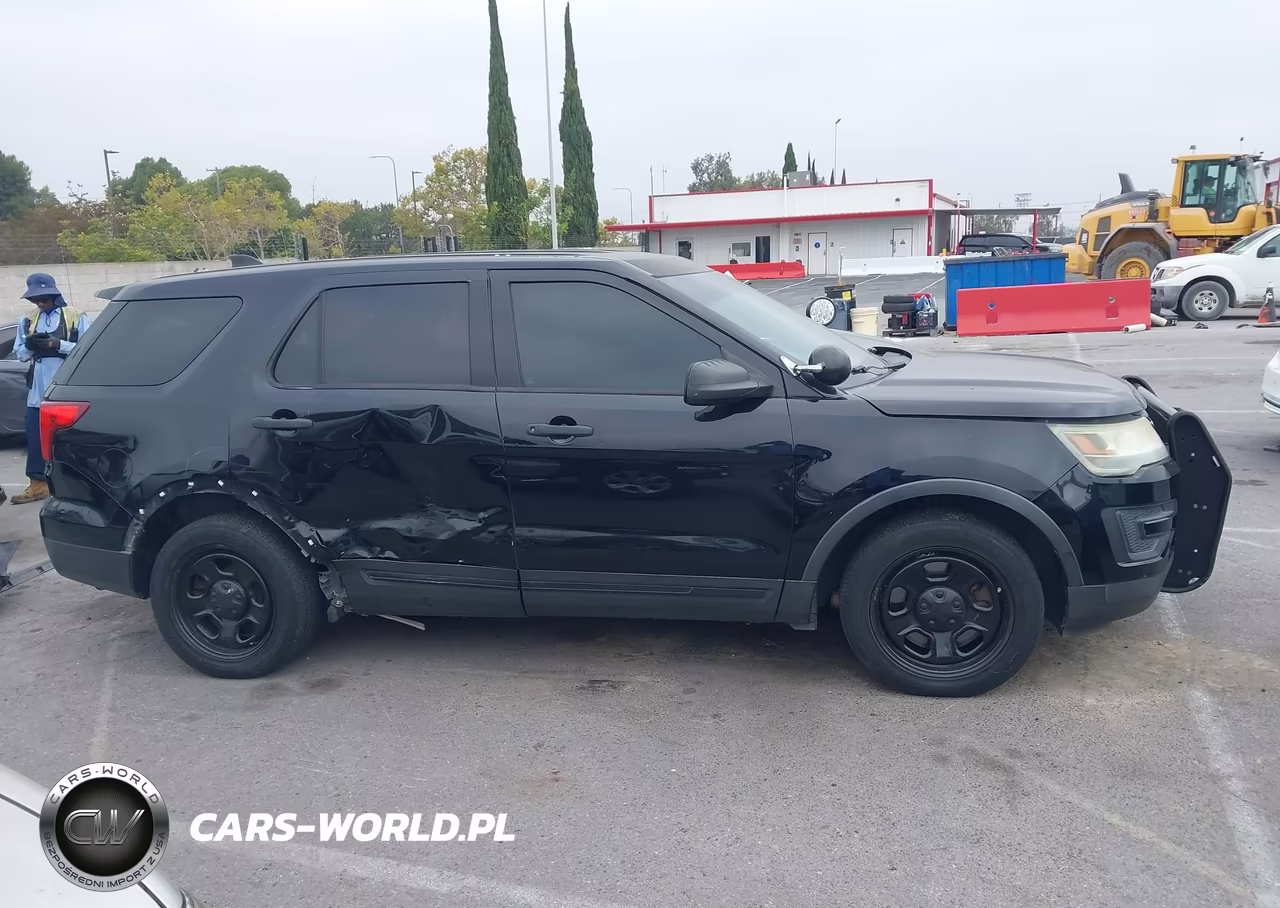 2016 Ford Utility Police Interceptor VIN:1FM5K8AR0GGB36217 - 14