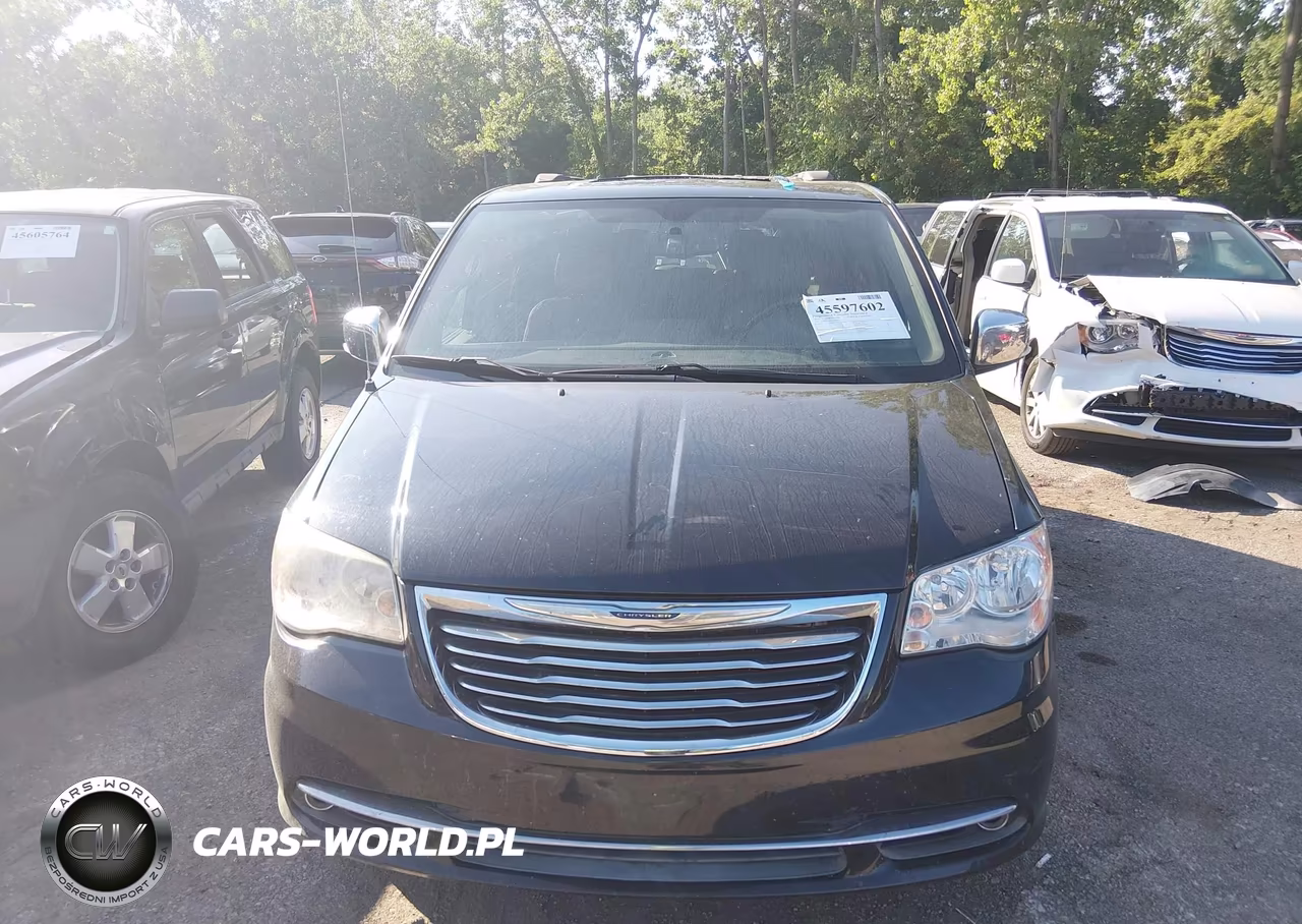 2016 Chrysler Town & Country Touring-L Anniversary Edition VIN:2C4RC1CG2GR190915 - 12