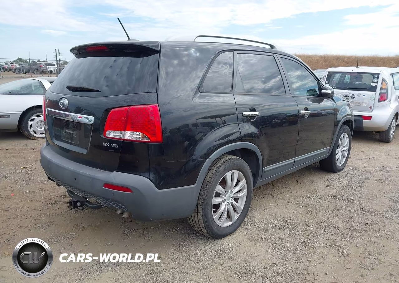 2011 Kia Sorento Ex V6 VIN:5XYKU4A2XBG038224 - 4