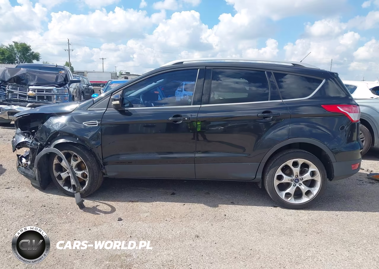 2014 Ford Escape Titanium VIN:1FMCU0J96EUB45215 - 15