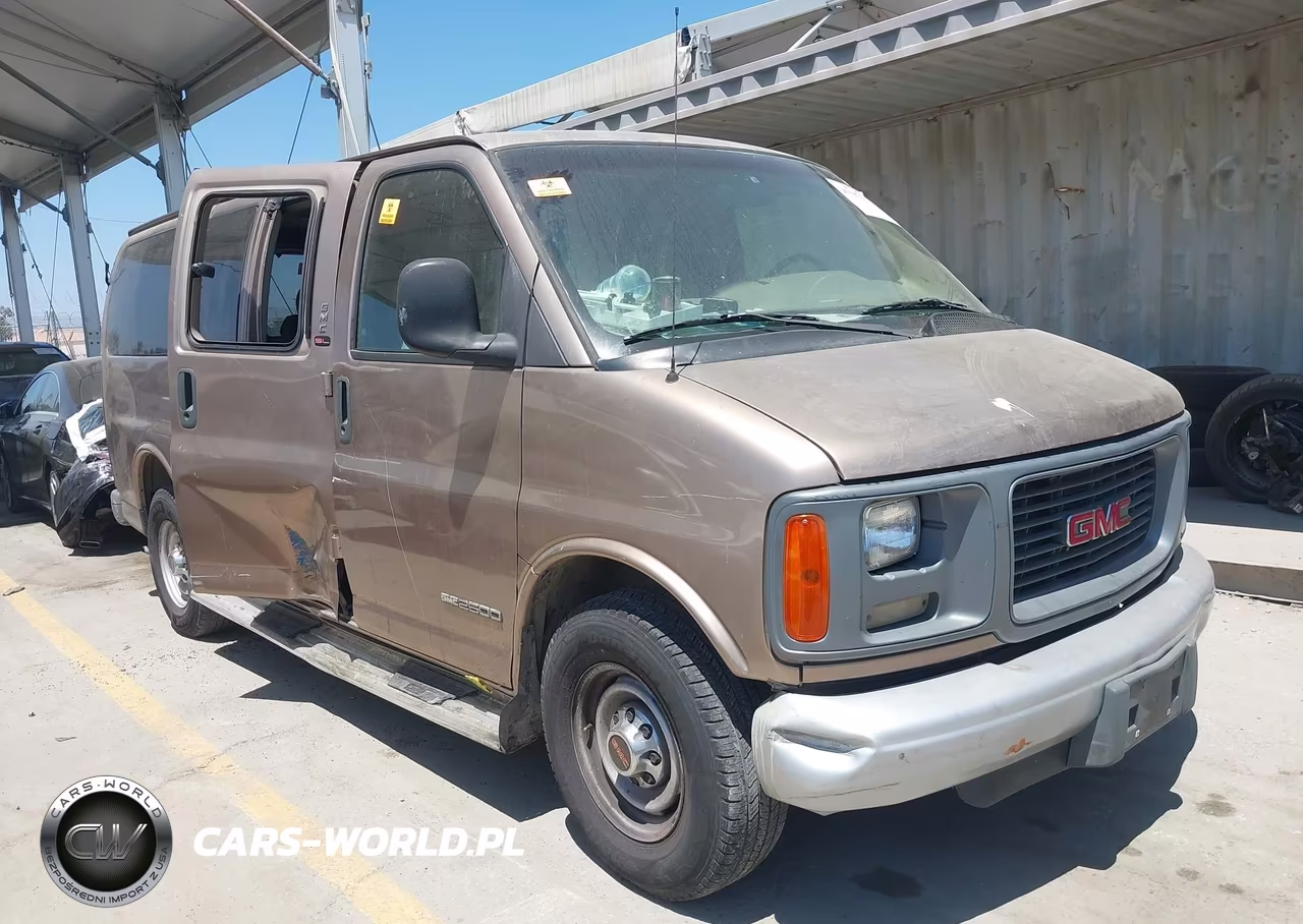 2001 GMC Savana Standard