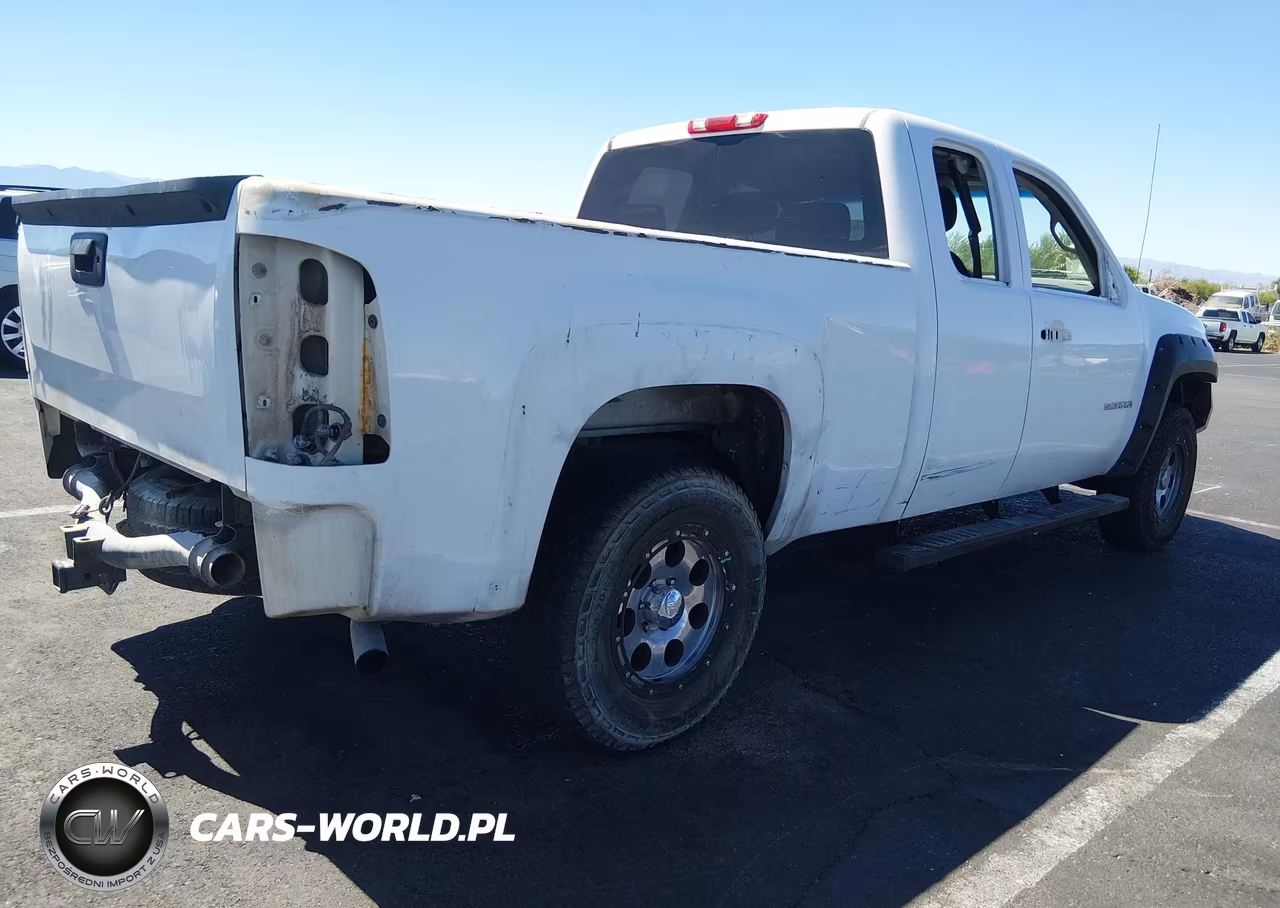 2011 GMC Sierra 1500 Work Truck VIN:1GTR2TE31BZ155757 - 4