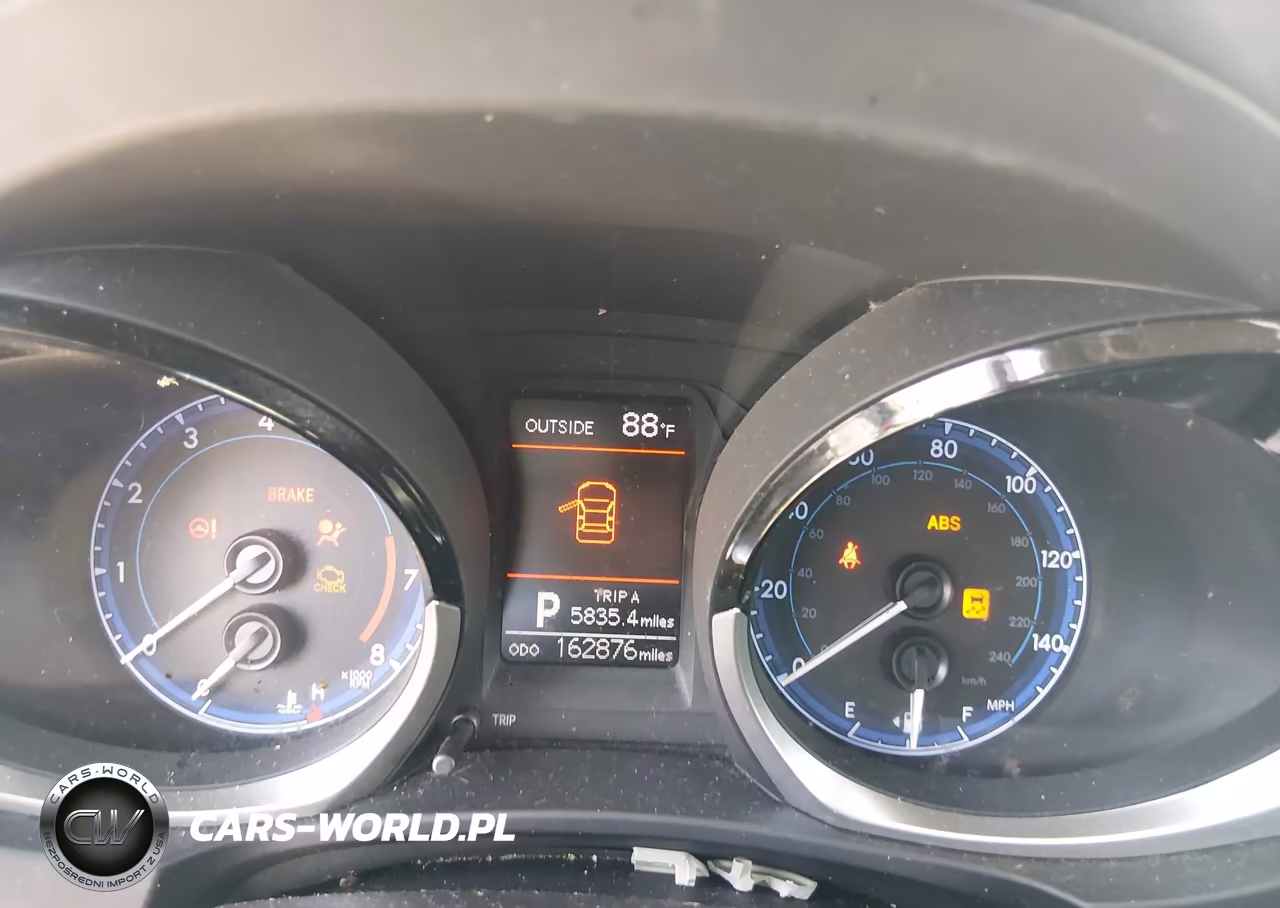 2015 Toyota Corolla S Plus VIN:5YFBURHE7FP363587 - 7