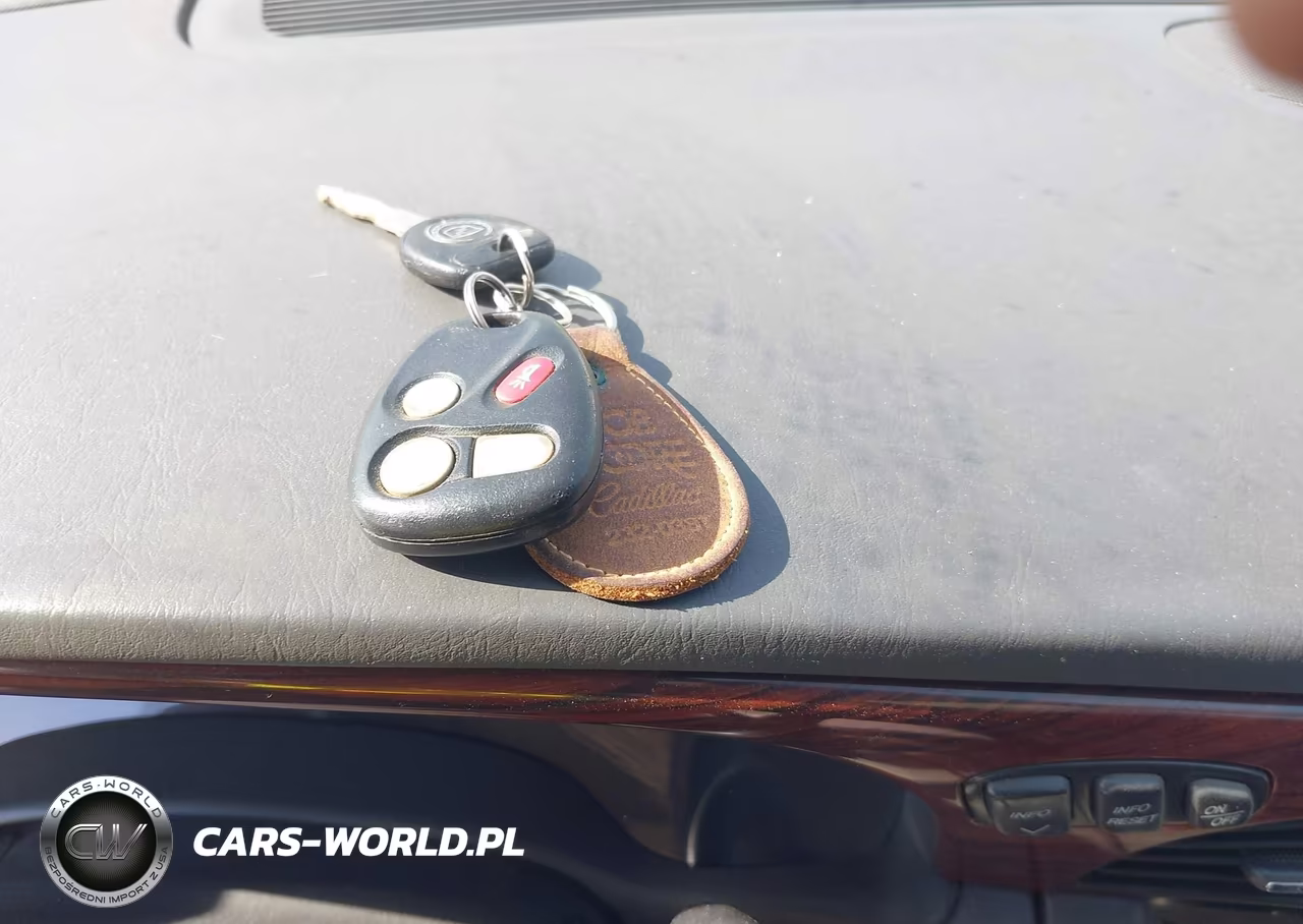 2005 Cadillac Deville VIN:1G6KD54Y25U115261 - 11