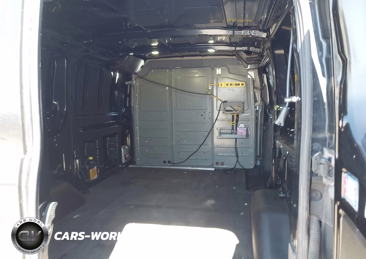 2017 Ford Transit-150 VIN:1FTYE1YM2HKA53252 - 8