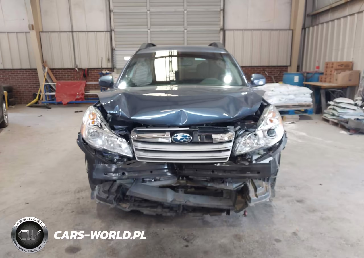 2014 Subaru Outback 2.5I Premium VIN:4S4BRBCC1E3280237 - 13