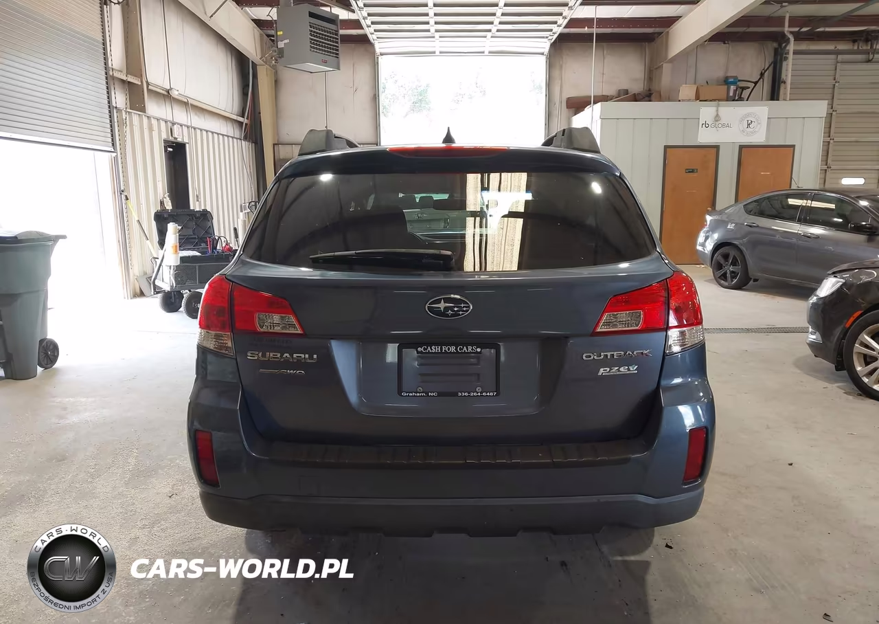 2014 Subaru Outback 2.5I Premium VIN:4S4BRBCC1E3280237 - 17