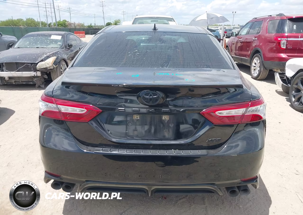 2020 Toyota Camry Xse VIN:4T1K61AK2LU390721 - 16
