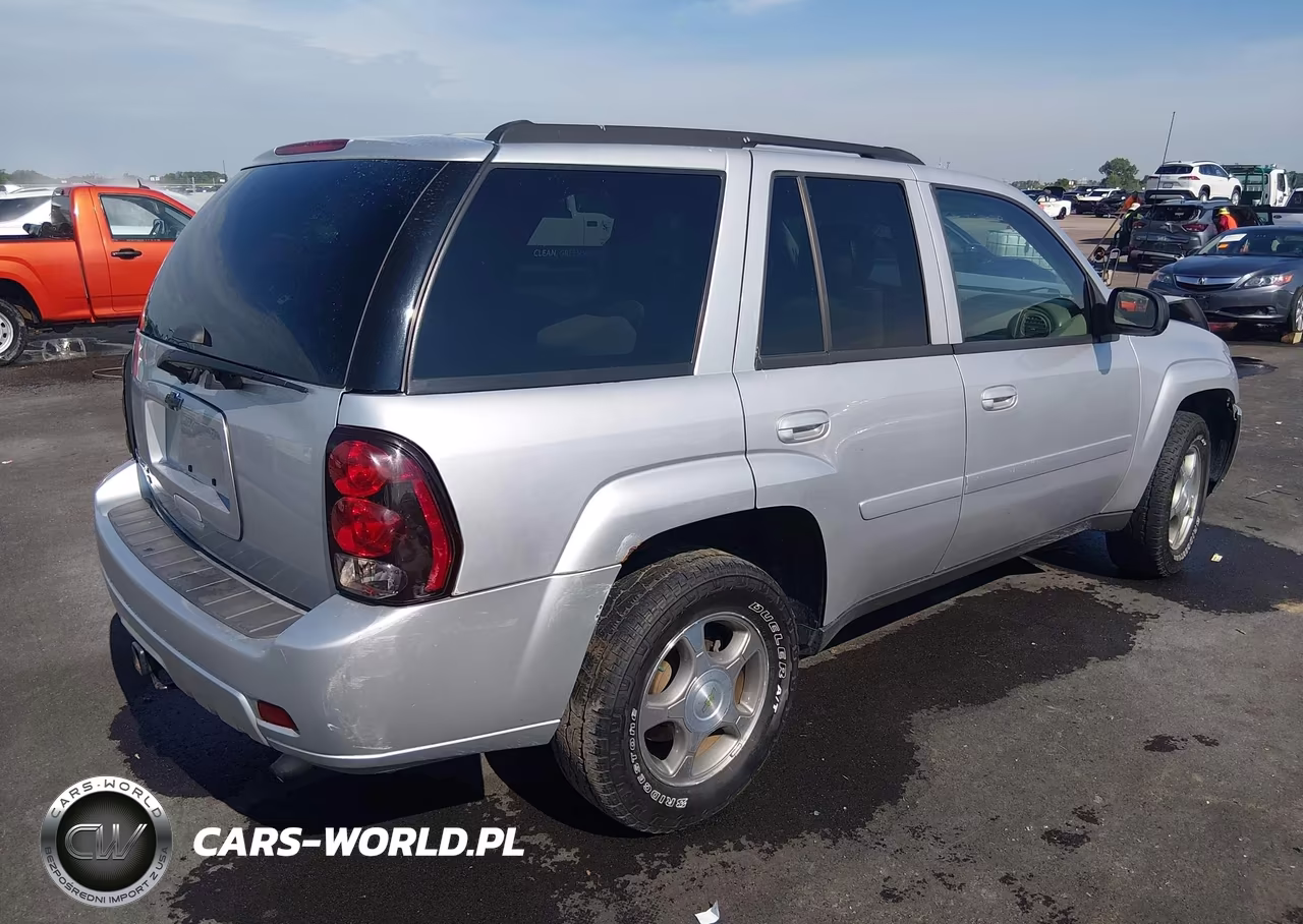 2009 Chevrolet Trailblazer Lt VIN:1GNDT33S292124013 - 4