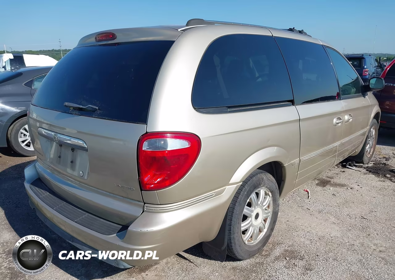 2005 Chrysler Town & Country Limited VIN:2C8GP64L35R267453 - 4