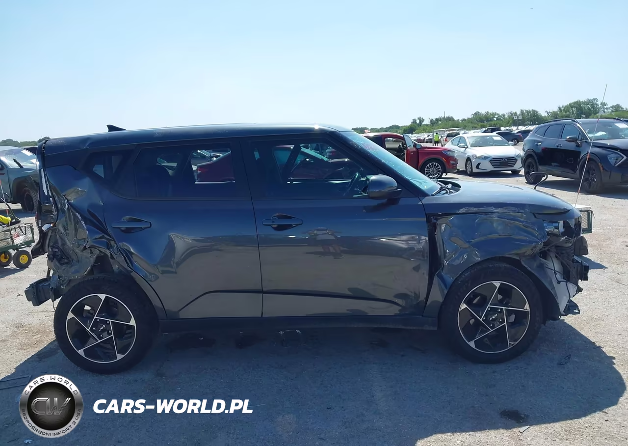 2024 Kia Soul Ex VIN:KNDJ33AU0R7920780 - 13