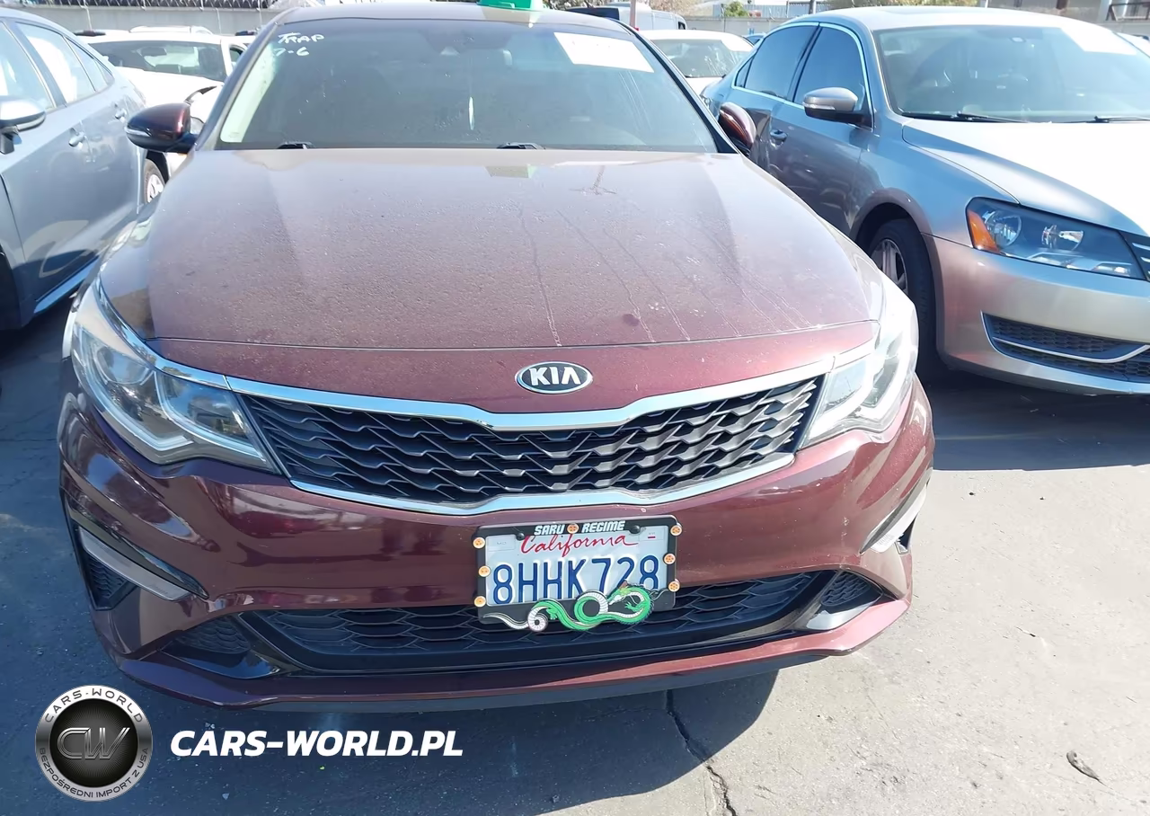 2019 Kia Optima Lx VIN:5XXGT4L32KG318917 - 11