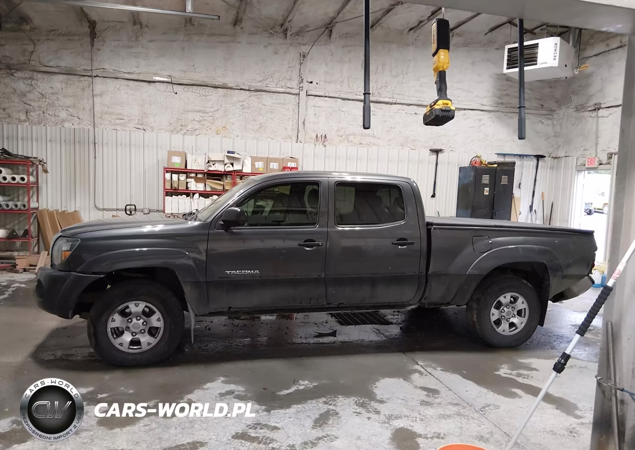 2011 Toyota Tacoma Base V6 VIN:3TMMU4FNXBM036116 - 15