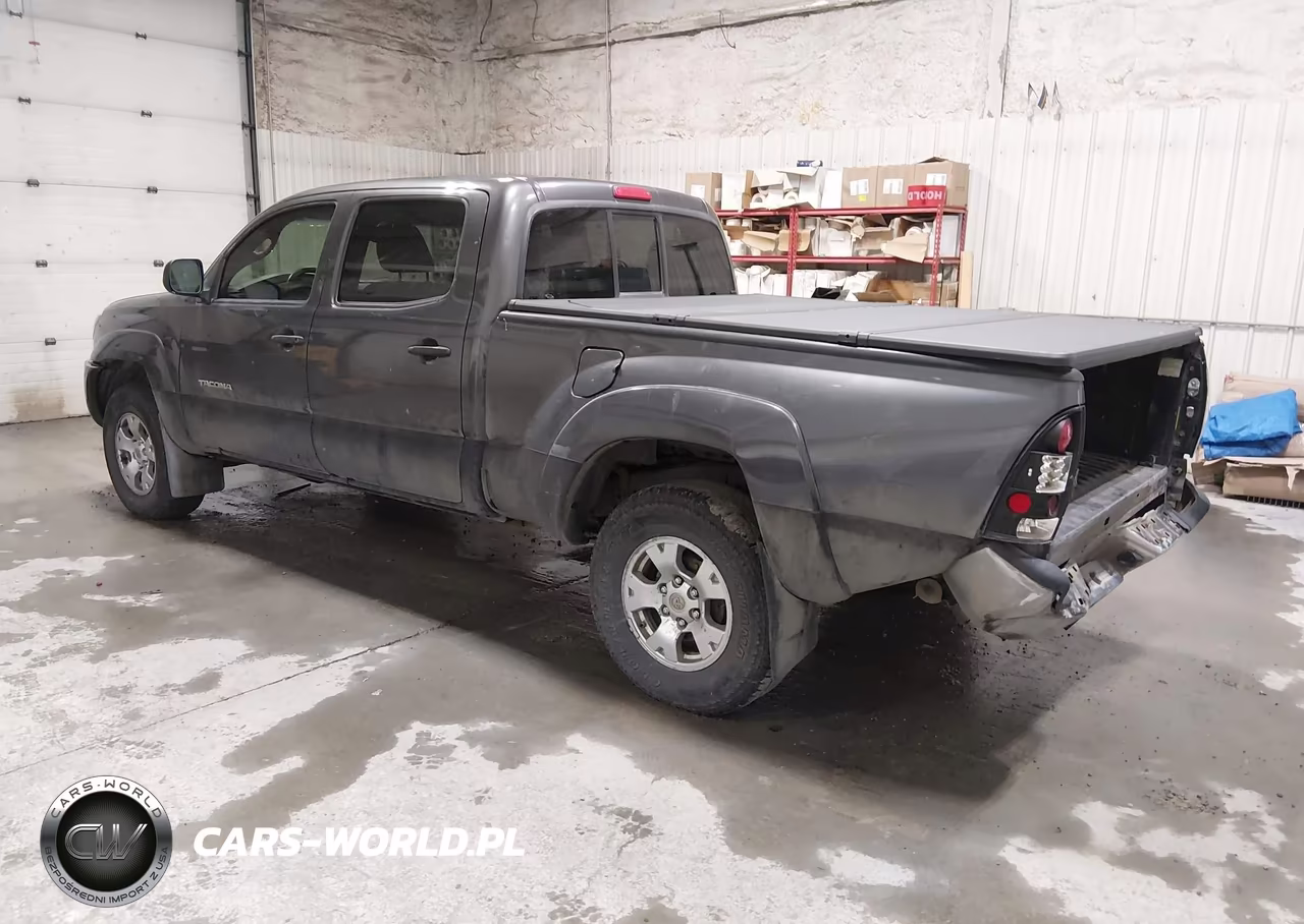 2011 Toyota Tacoma Base V6 VIN:3TMMU4FNXBM036116 - 3