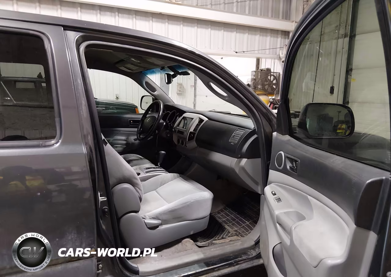 2011 Toyota Tacoma Base V6 VIN:3TMMU4FNXBM036116 - 5