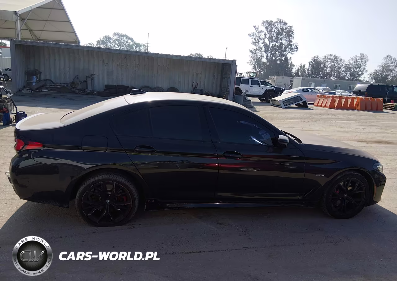 2023 BMW 530E VIN:WBA13AG08PCM63422 - 13