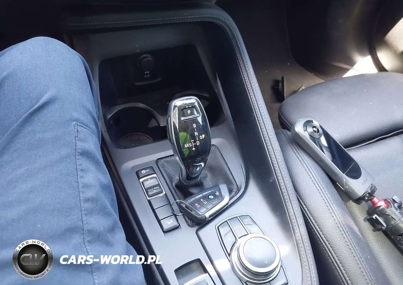 2020 BMW X2 xDrive28I VIN:WBXYJ1C09L5N91070 - 11