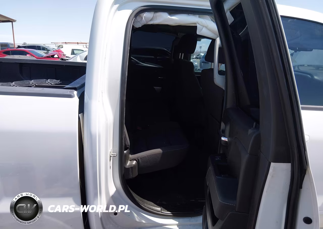 2019 Chevrolet Silverado 1500 Ld Lt VIN:2GCRCPEC1K1104143 - 8
