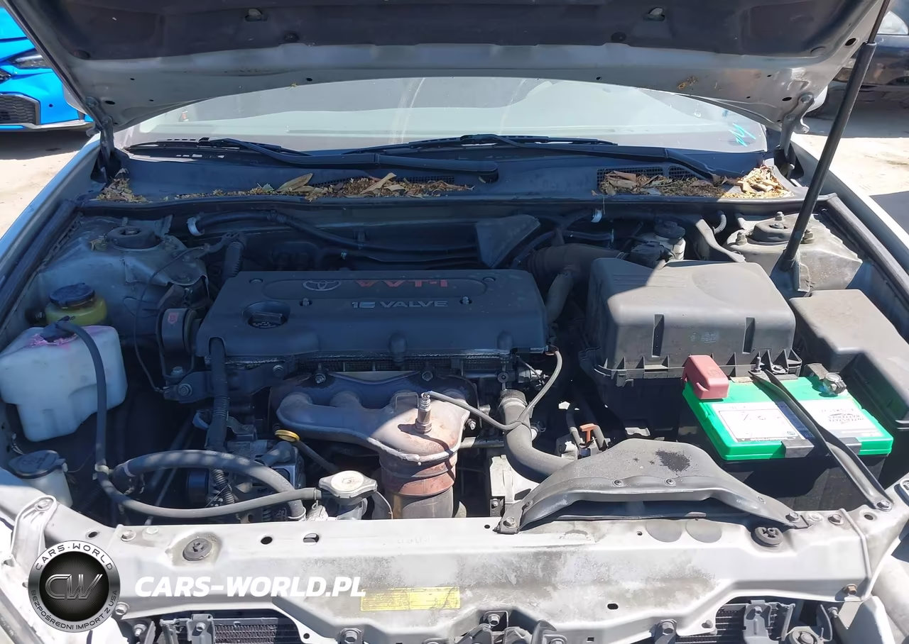 2003 Toyota Camry Le VIN:4T1BE32K33U741990 - 10