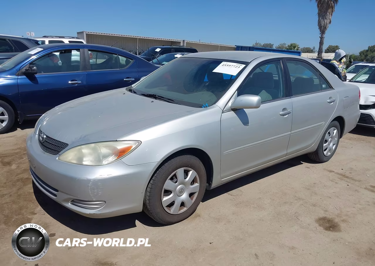 2003 Toyota Camry Le VIN:4T1BE32K33U741990 - 2