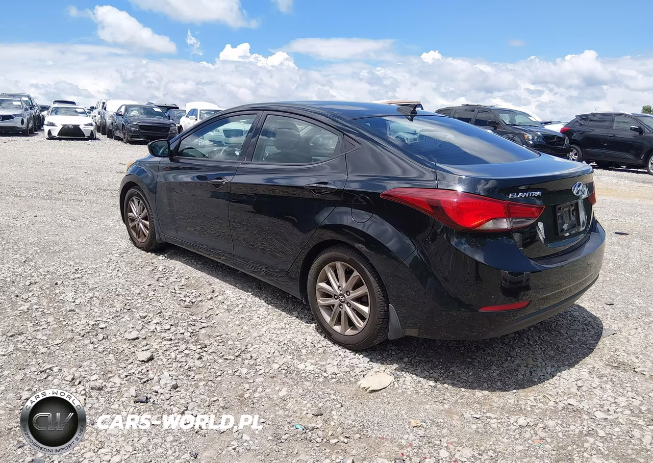 2016 Hyundai Elantra Se VIN:5NPDH4AE7GH725023 - 3