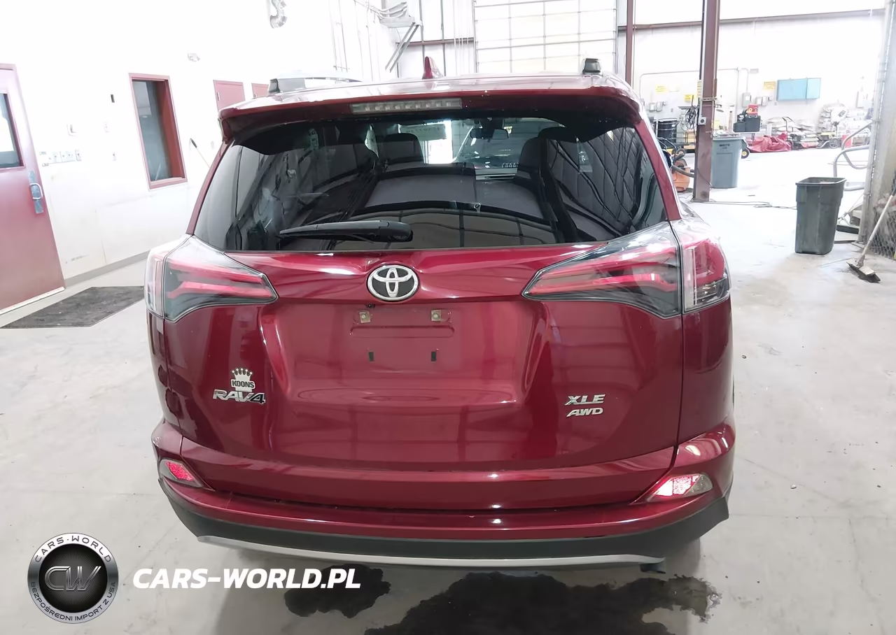 2018 Toyota Rav4 Xle VIN:JTMRFREV6JD231736 - 16