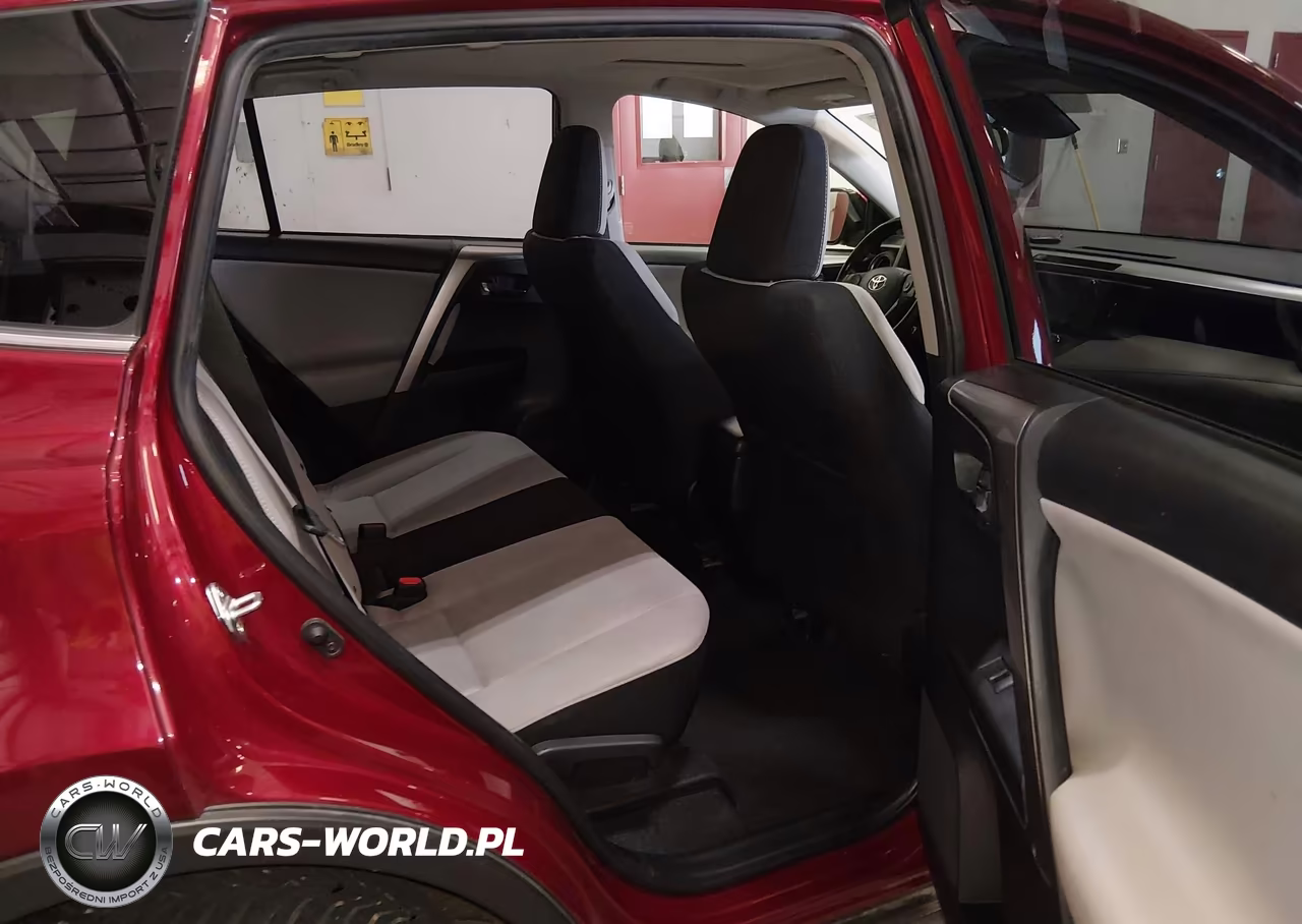 2018 Toyota Rav4 Xle VIN:JTMRFREV6JD231736 - 8