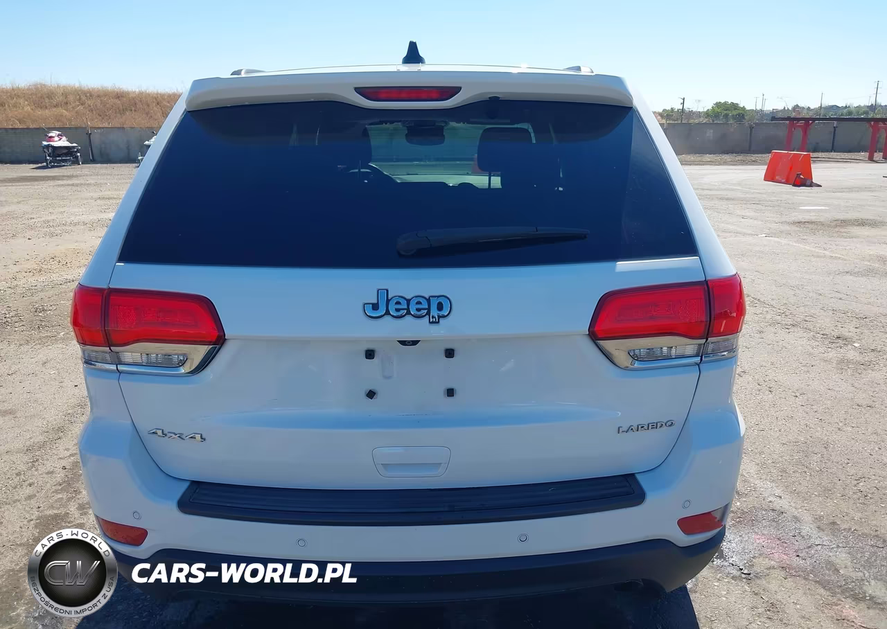 2017 Jeep Grand Cherokee Laredo VIN:1C4RJFAG9HC627518 - 16