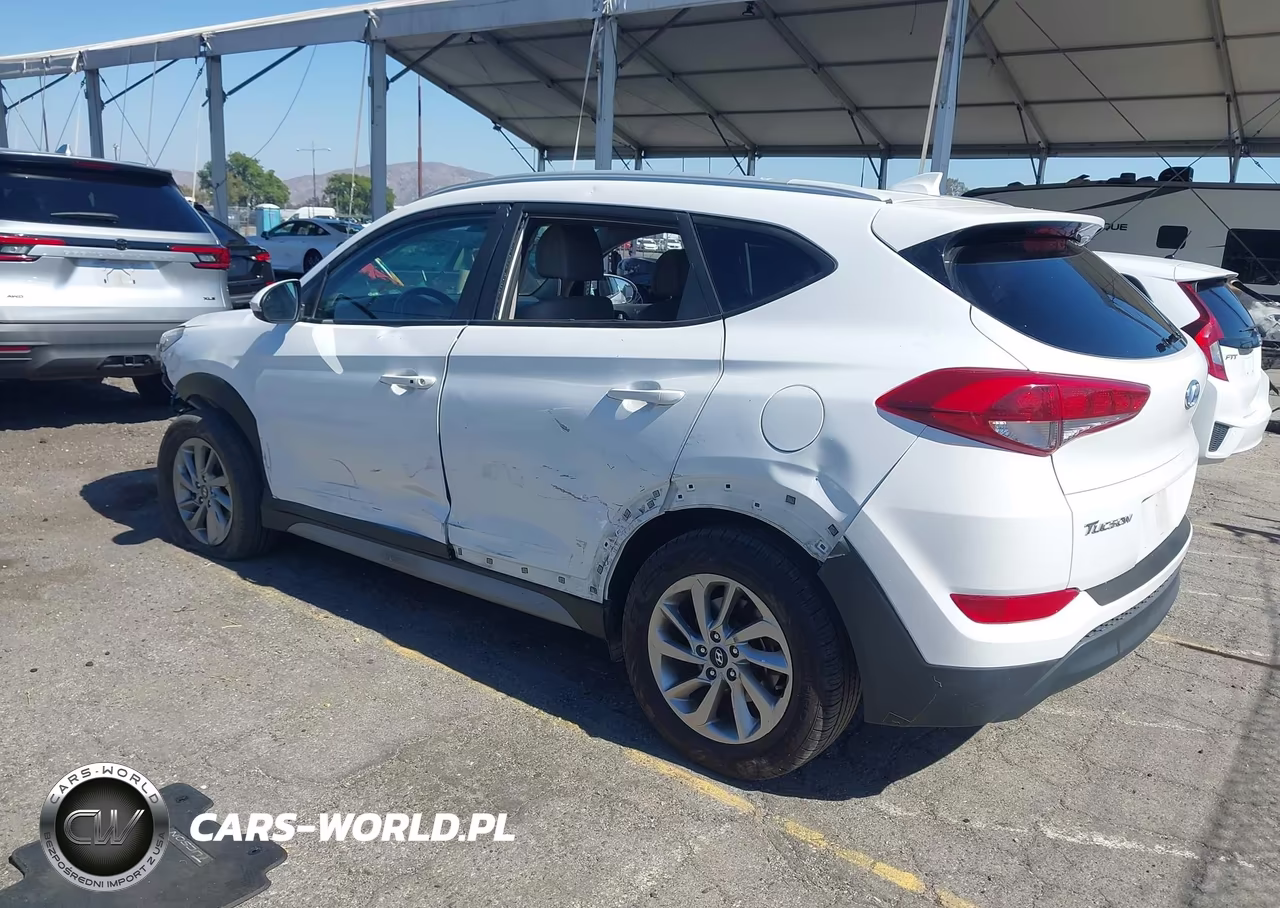 2018 Hyundai Tucson Sel Plus VIN:KM8J33A47JU646219 - 3