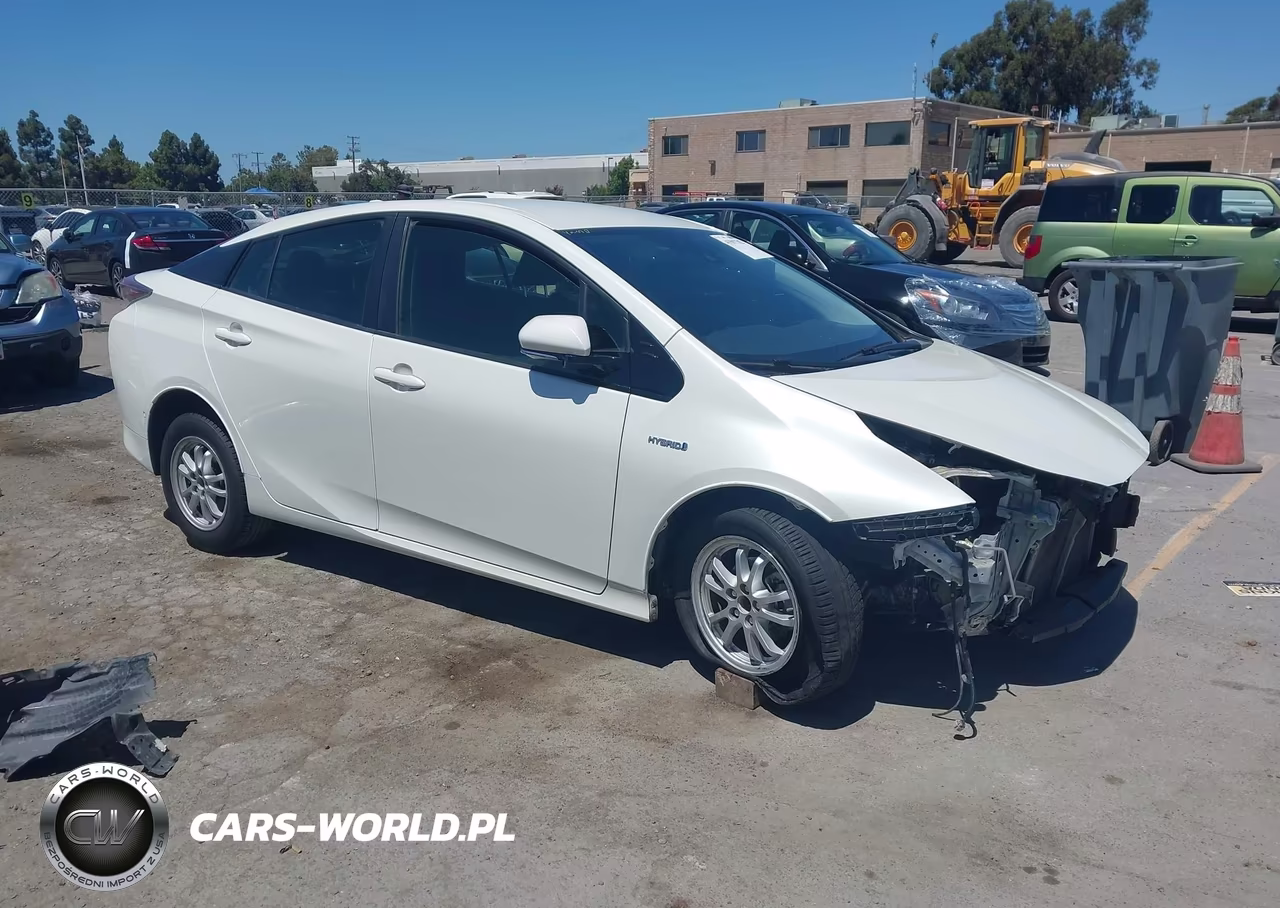 2017 Toyota Prius Two – zdjęcie 1 z 5