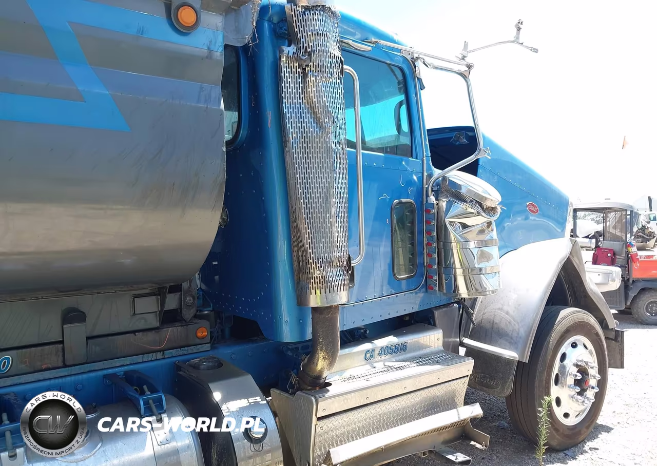 2019 Peterbilt 389 VIN:1NPXL49X5KD612695 - 16
