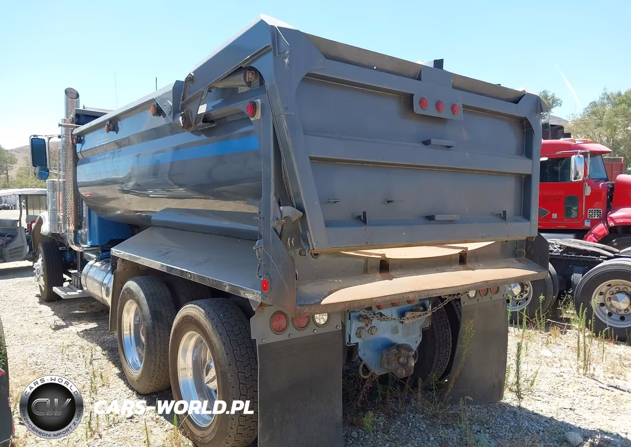 2019 Peterbilt 389 VIN:1NPXL49X5KD612695 - 3