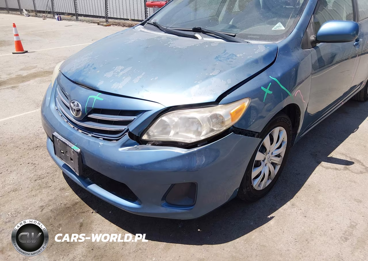 2013 Toyota Corolla Le VIN:5YFBU4EE8DP128541 - 17