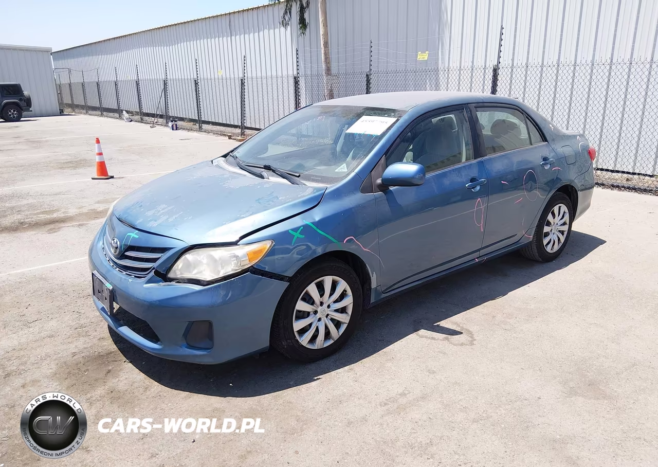 2013 Toyota Corolla Le VIN:5YFBU4EE8DP128541 - 2