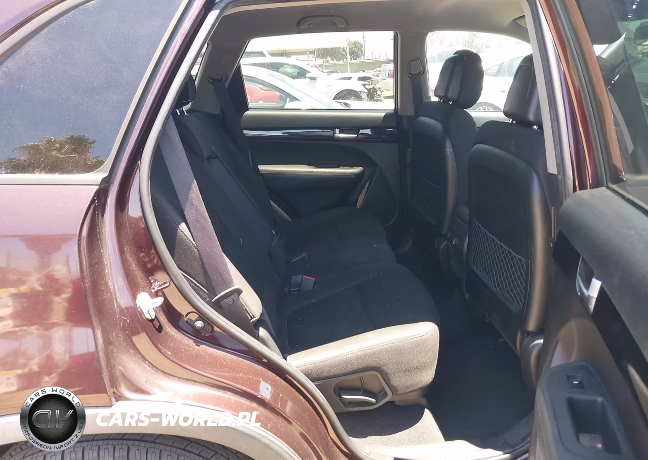 2014 Kia Sorento Lx VIN:5XYKT3A63EG537628 - 8