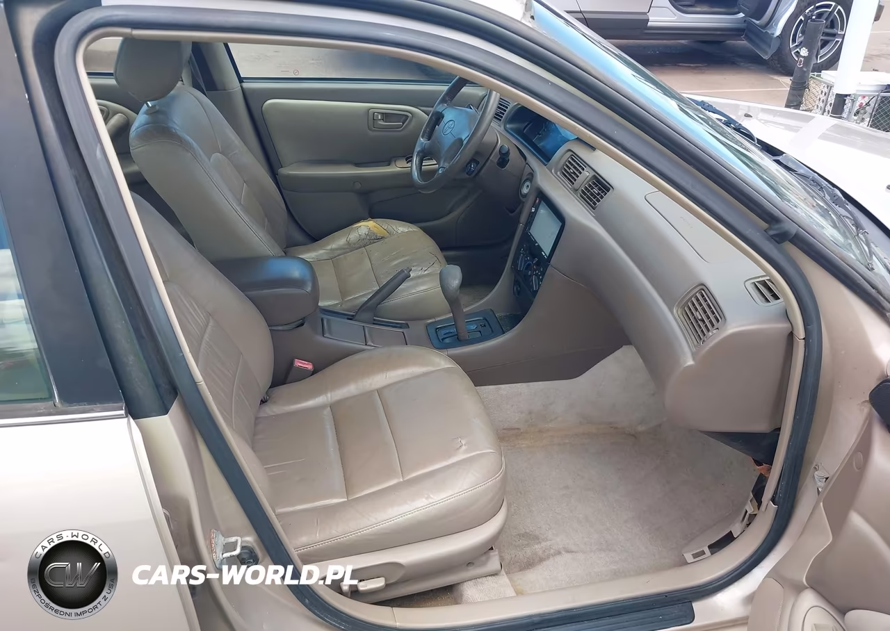 1997 Toyota Camry Xle V6 VIN:4T1BF22K6VU039785 - 5