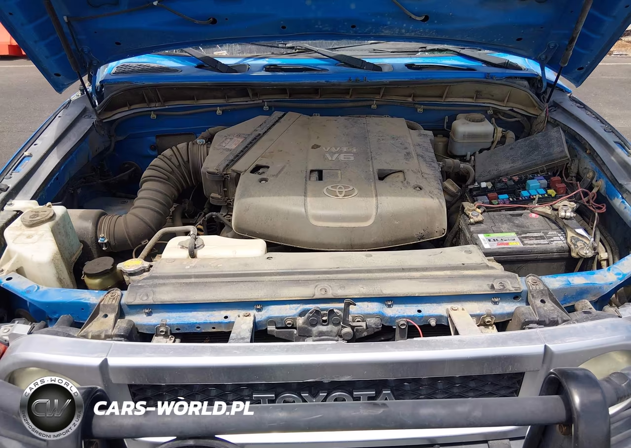 2007 Toyota Fj Cruiser VIN:JTEZU11FX70006057 - 10