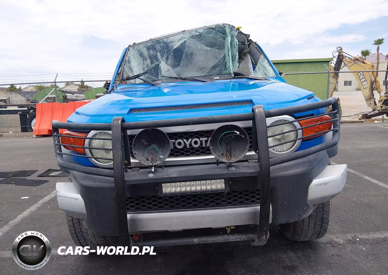 2007 Toyota Fj Cruiser VIN:JTEZU11FX70006057 - 12