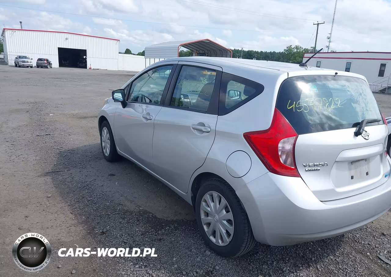 2015 Nissan Versa Note S (Sr)-S Plus-Sl-Sr-Sv VIN:3N1CE2CP3FL375558 - 3