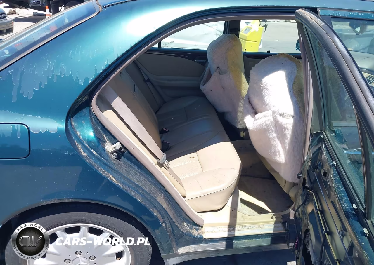 1996 Mercedes-Benz E 300D VIN:WDBJF20FXTJ023429 - 8