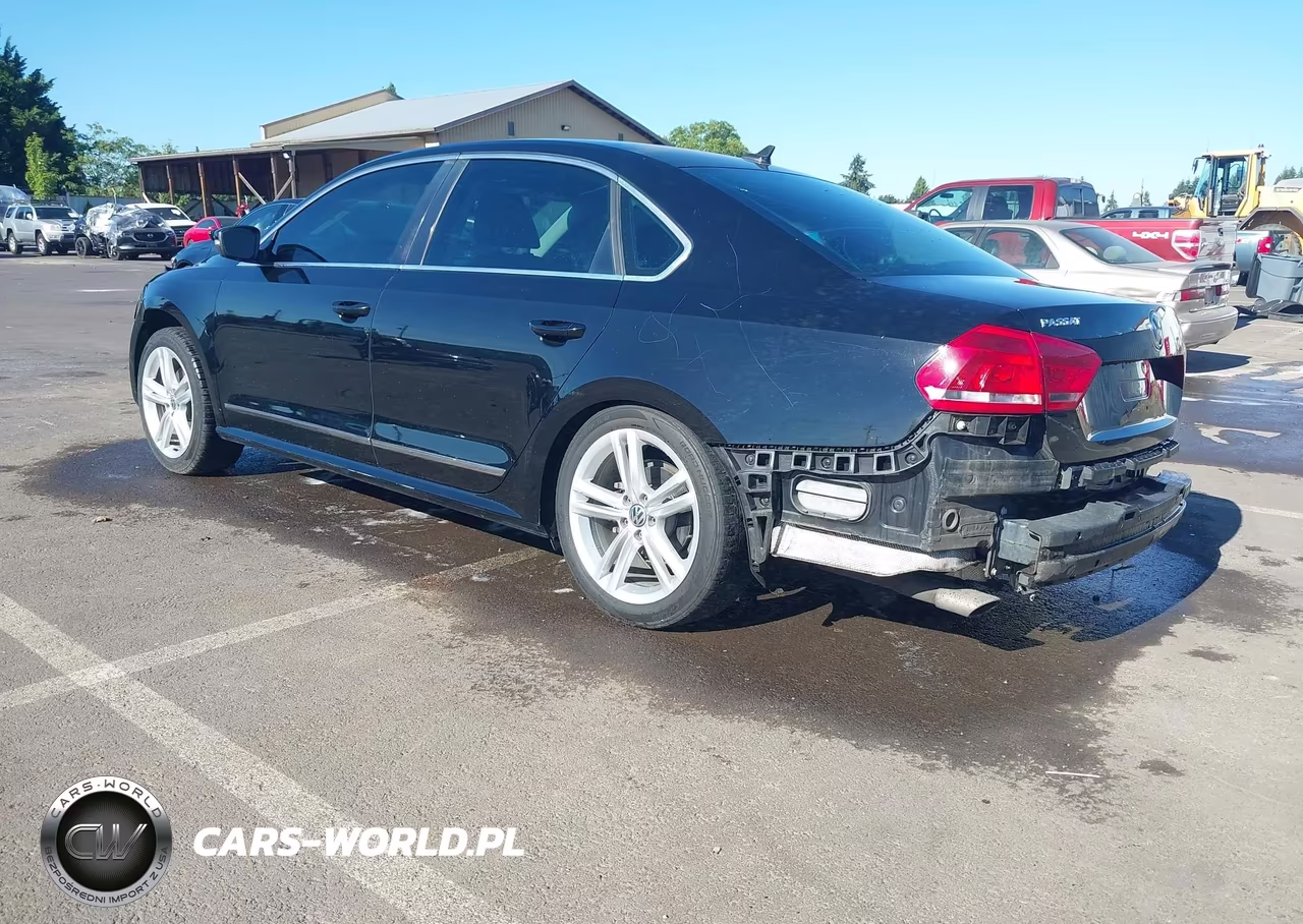 2013 Volkswagen Passat 2.0L Tdi Se VIN:1VWBN7A30DC001842 - 3