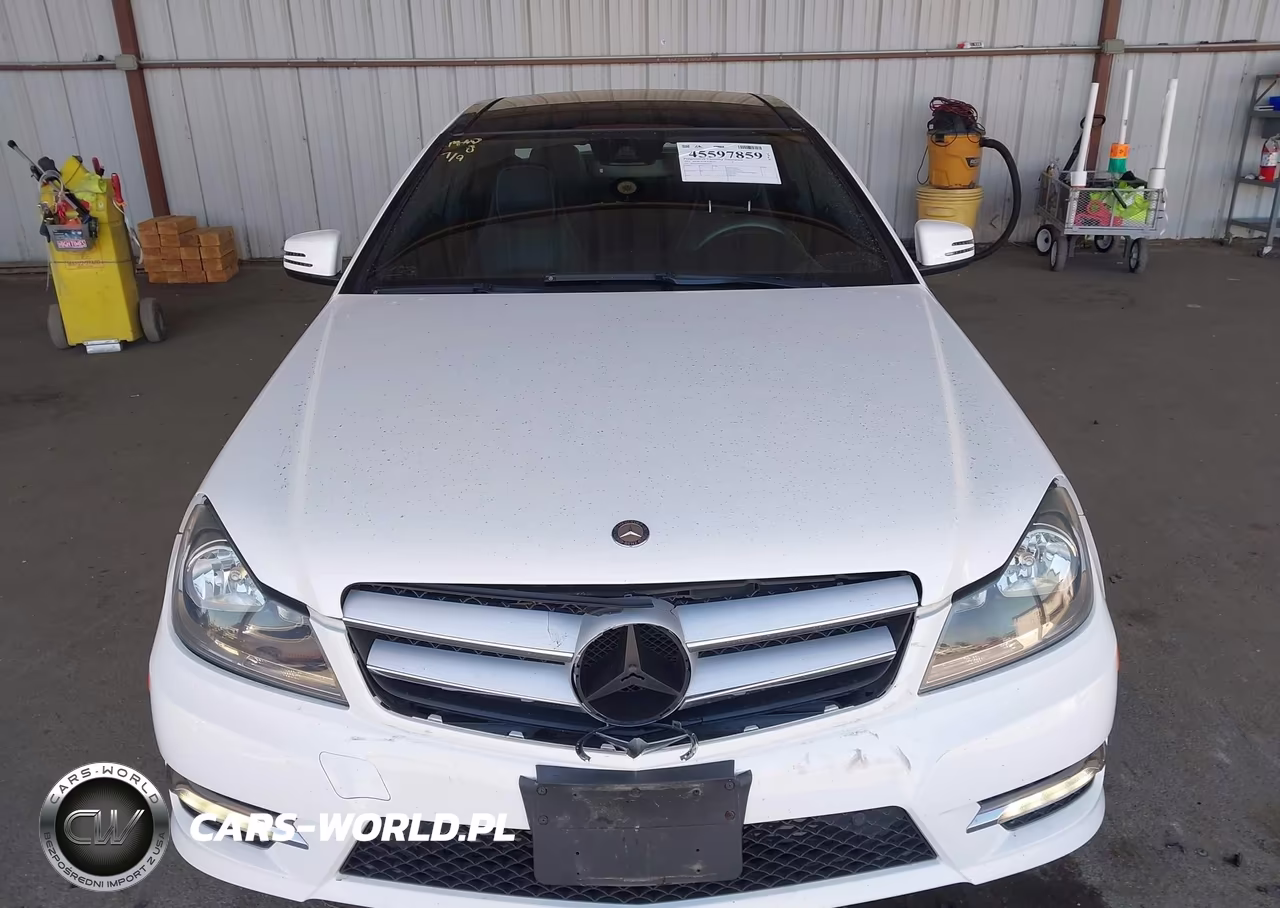2013 Mercedes-Benz C 250 VIN:WDDGJ4HB5DF967043 - 13