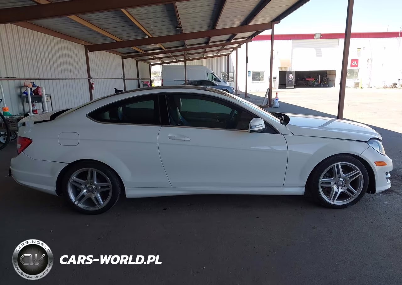 2013 Mercedes-Benz C 250 VIN:WDDGJ4HB5DF967043 - 14